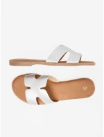 Praktické dámské stříbrné nazouváky bez podpatku Praktické dámské stříbrné nazouváky bez podpatku