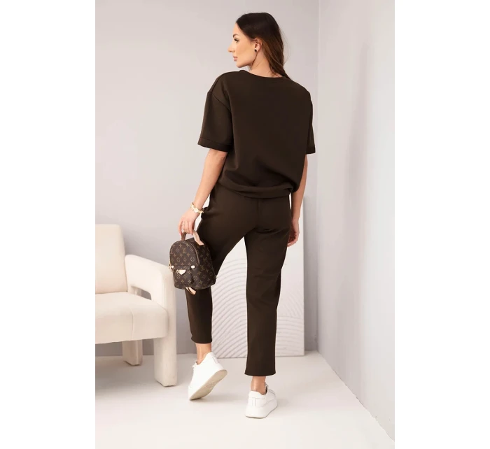 Dámský komplet viskózový s krátkým rukávem a kalhotami s ohrnutými nohavicemi hnědý