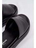 Dámské nazouváky na platformě Černé model 21918978 - Boto