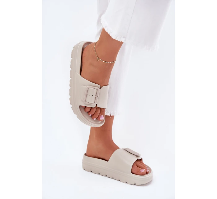 Dámské Pěnové Pantofle Na Platformě S Přezkou Béžové model 21697854 - Boto