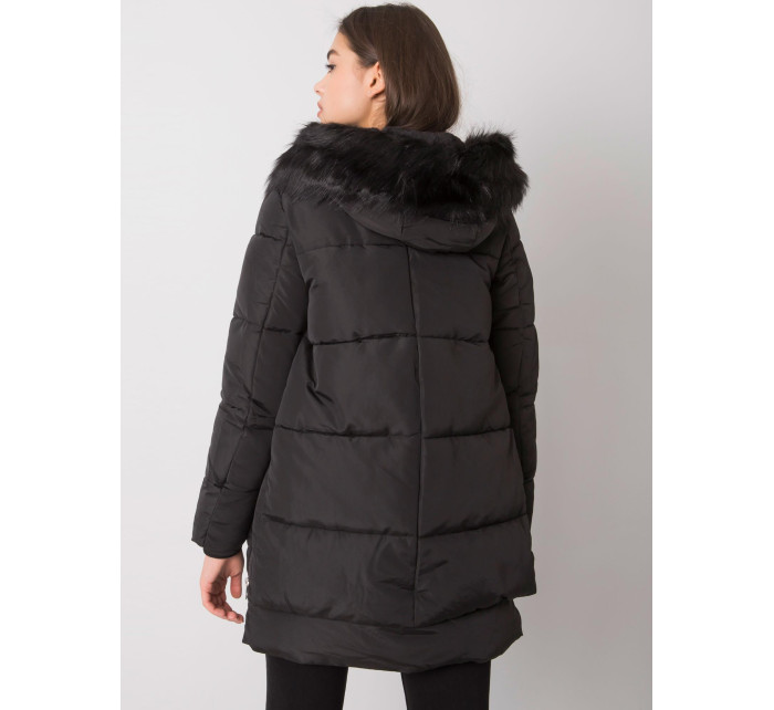 Dámská černá zimní bunda s kapucí