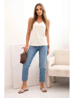 Dámská viskózová halenka s volánem ve výstřihu světle béžová Dámská viskózová halenka s volánem ve výstřihu světle béžová