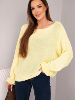 Svetr dámský z mohairu s nařasenými rukávy a výstřihem na zádech žlutý