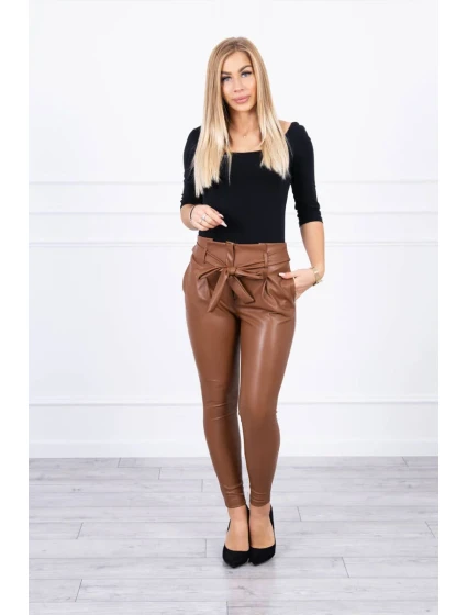 Kožené kalhoty vázané vpředu hnědé