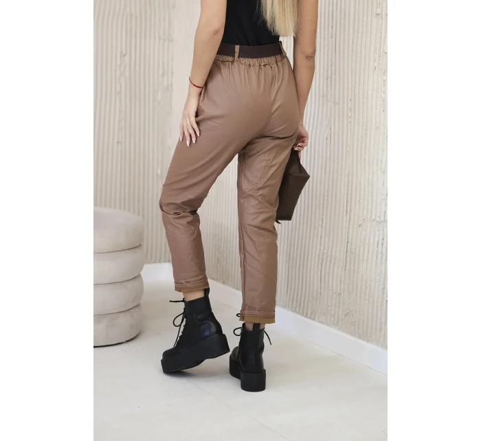 Voskované kalhoty s páskem velbloud