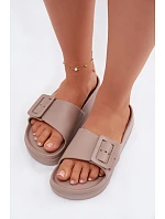 Dámské pěnové sandály na platformě s přezkou Big Star TT274A079 tmavě béžové