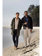 Cutter & Buck Chinos Men Pánské chino kalhoty black model 22471914 Cutter & Buck Chinos Men Pánské chino kalhoty black model 22471914