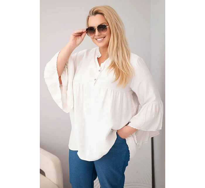 Dámská viskózová halenka Plus Size s model 22043152 rukávem a výstřihem do V béžová - K-Fashion