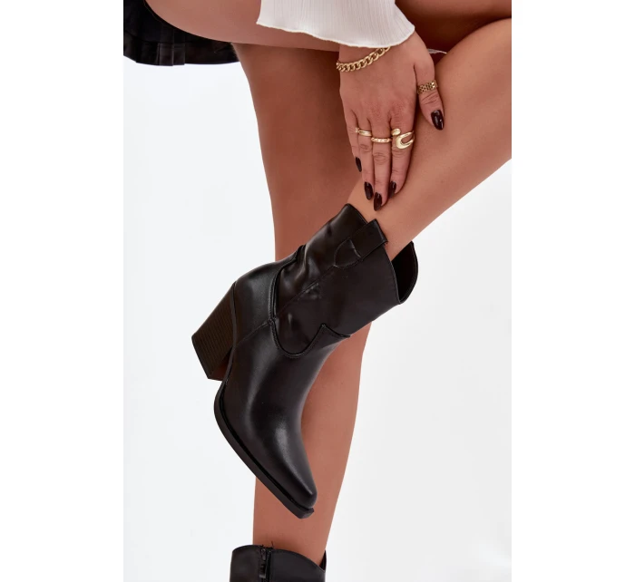 Dámské Kožené Na Podpatku Černé model 21747852 - Boto Dámské Kožené Na Podpatku Černé model 21747852 - Boto