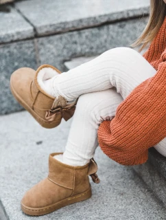 Dívčí teplé sněhule s mašlemi Velbloud Meriva