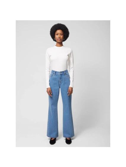 Dámské džíny s rozšířenými nohavicemi Outhorn OTHWSS24TTROF726-33S Dámské džíny s rozšířenými nohavicemi Outhorn OTHWSS24TTROF726-33S