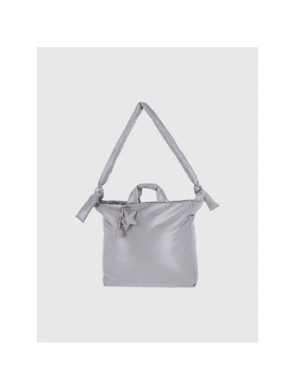 Dámská kabelka přes rameno model 21815542 - 4F Dámská kabelka přes rameno model 21815542 - 4F