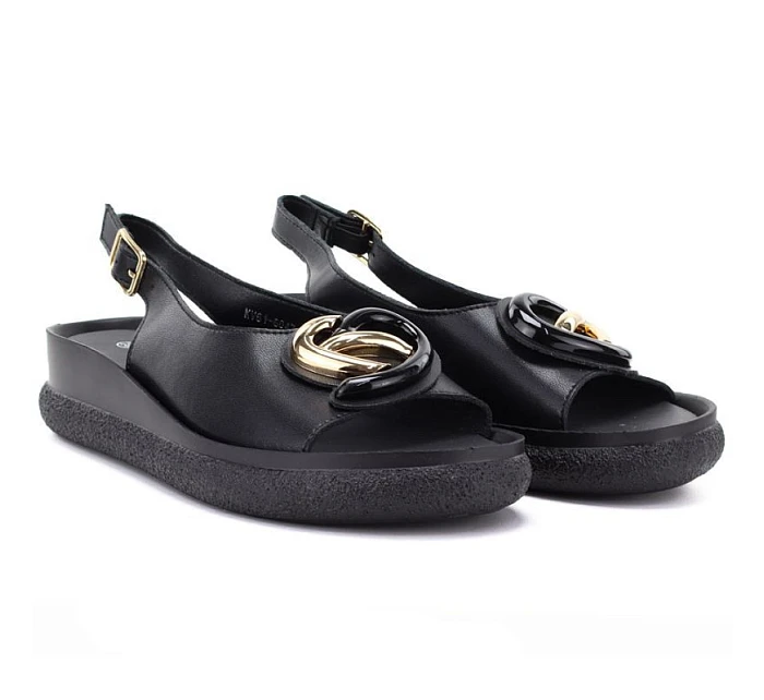 Dámské kožené sandály na platformě černé model 22117570 - S.Barski