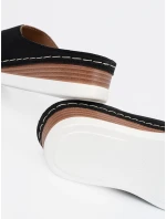 Pohodlné černé dámské  nazouváky platforma