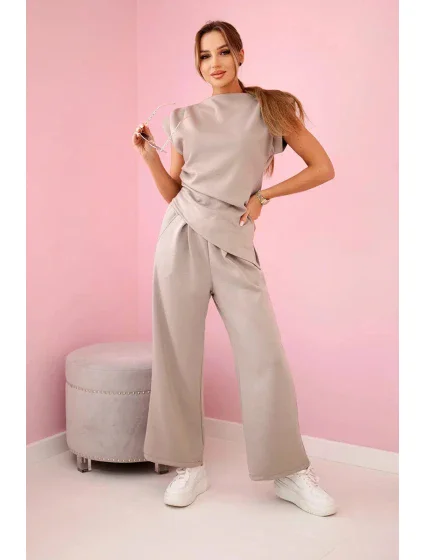 Komplet asymetrická halenka + kalhoty tmavě béžová Komplet asymetrická halenka + kalhoty tmavě béžová