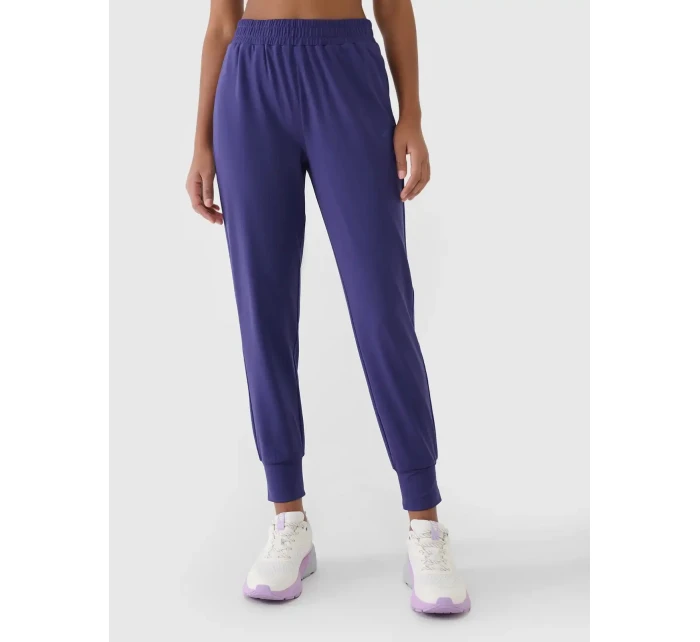 Dámské sportovní kalhoty 4F