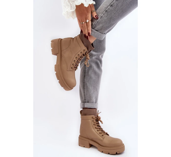 Pohorky  model 189385 Step in style