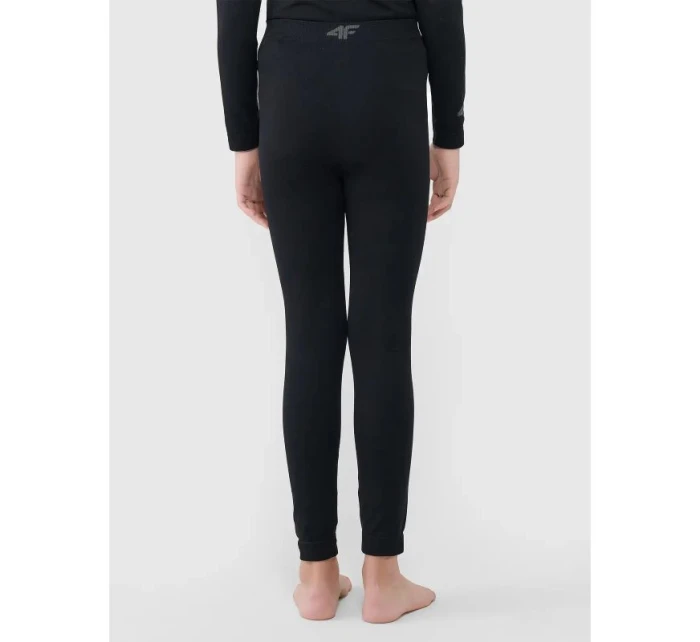 Dětská bezešvá souprava spodního prádla model 21474142 - 4F Dětská bezešvá souprava spodního prádla model 21474142 - 4F