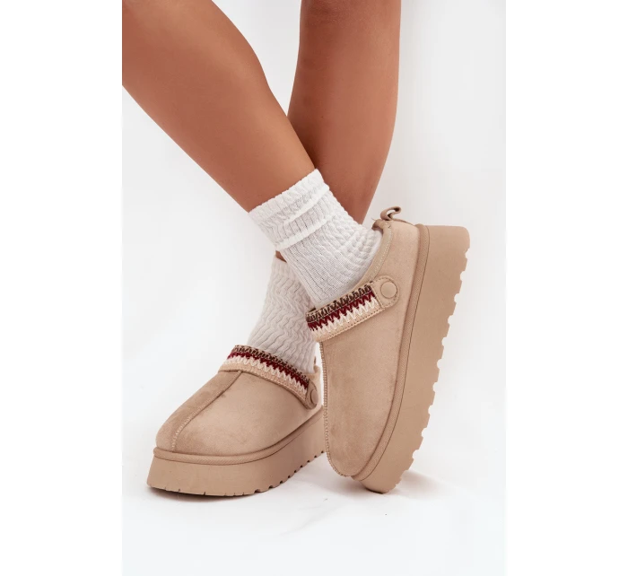 Nízké dámské sněhule na platformě s pohyblivým páskem a výšivkou Lyrisse – jasně béžové