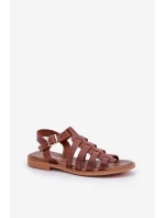 Kožené sandály na plochém podpatku hnědé Zazoo model 21682324 - Boto Kožené sandály na plochém podpatku hnědé Zazoo model 21682324 - Boto