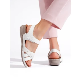 Pěkné  sandály bílé dámské platforma