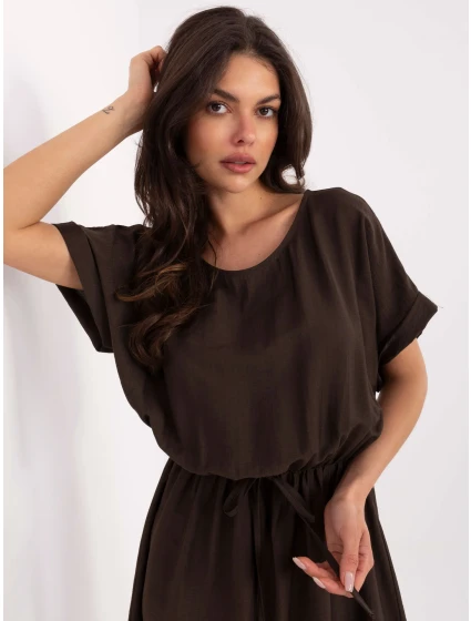 Šaty MI SK A63751.67 tmavě hnědé Šaty MI SK A63751.67 tmavě hnědé