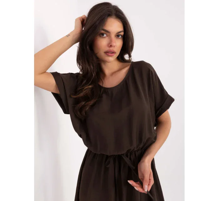 Šaty MI SK A63751.67 tmavě hnědé Šaty MI SK A63751.67 tmavě hnědé