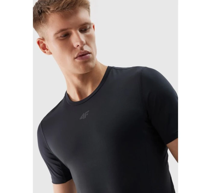 Pánské tenké tréninkové tričko z recyklovaných materiálů 4F 4FWSS24TFTSM600-20S pánské