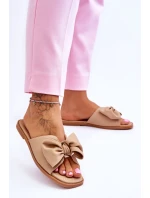 Dámské kožené pantofle s mašlí Béžové model 21616475 - EVENTO