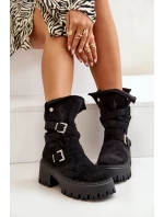 Dámské botky na masivním podpatku s přezkami a páskem černé model 21670399 - Boto Dámské botky na masivním podpatku s přezkami a páskem černé model 21670399 - Boto