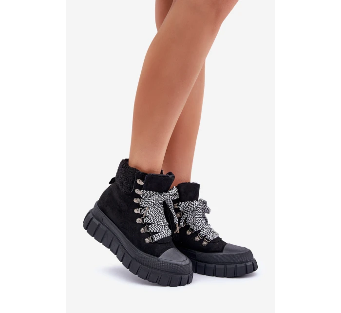 Dámské Zateplené Botky Trapery Na Platformě Černé model 21680175 - EVENTO