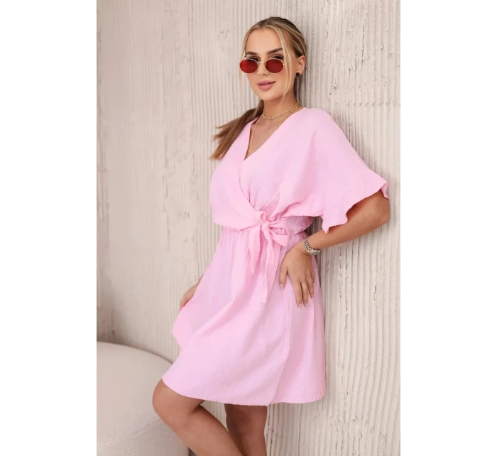 Mušelínové šaty s pasem světle růžová