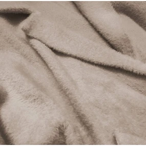 Světle béžový vlněný přehoz přes oblečení typu "alpaka" (7108)