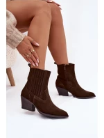 Dámské semišové “kovbojky” na sloupku – čokoládové Dylira Dámské semišové “kovbojky” na sloupku – čokoládové Dylira