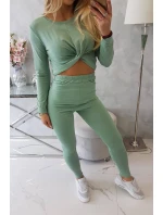 Sada s řasením na halence tmavě mátové barvy