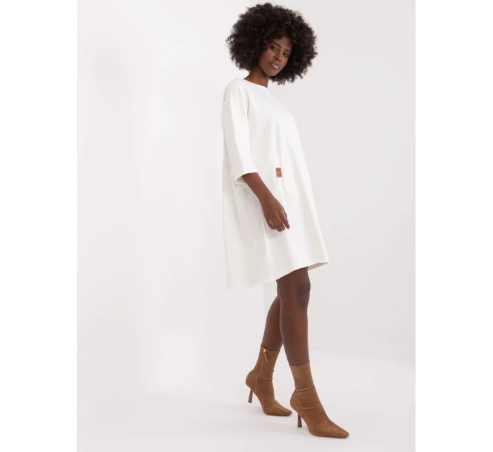 Sukienka RV SK model 19341478 ecru - FPrice Sukienka RV SK model 19341478 ecru - FPrice