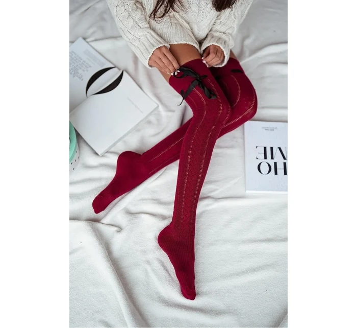 AŽUROVÉ PLETENÉ PONOŽKY SE STUHOU 0835.001 AŽUROVÉ PLETENÉ PONOŽKY SE STUHOU 0835.001