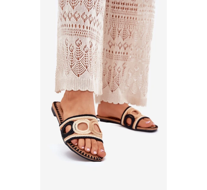 Dámské Pantofle Na Plochém Podpatku Černé model 21702279 - Boto Dámské Pantofle Na Plochém Podpatku Černé model 21702279 - Boto