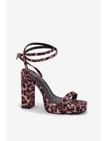 Dámské sandály na podpatku s páskem model 21696044 - Boto