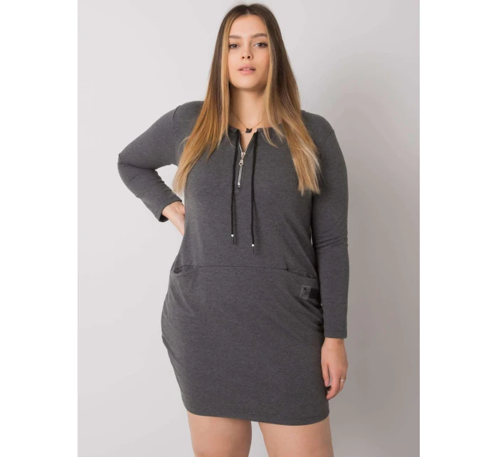 Šaty RV SK 7241.43 tmavě šedá Šaty RV SK 7241.43 tmavě šedá