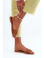 Dámské sandály z ekokože na ploché podrážce hnědé model 21657550 - Boto Dámské sandály z ekokože na ploché podrážce hnědé model 21657550 - Boto