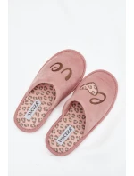 Dámské pantofle LOVE model 21710307 růžové - VINCEZA Dámské pantofle LOVE model 21710307 růžové - VINCEZA