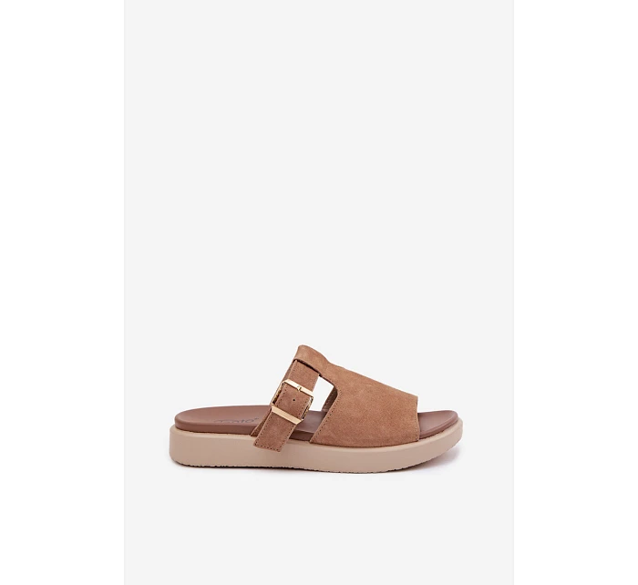 Kožené dámské sandály na platformě se zlatou sponou Camel model 22095008 - Boto Kožené dámské sandály na platformě se zlatou sponou Camel model 22095008 - Boto