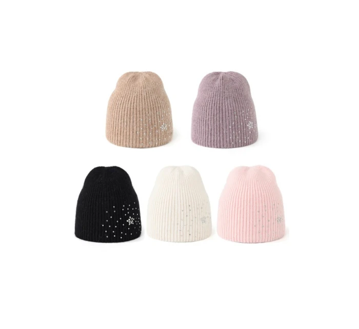 Zimní čepice model 21397417 - BE SNAZZY