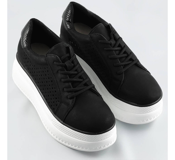 Černé ažurové dámské boty s podrážkou model 17225209 - LA BOTTINE