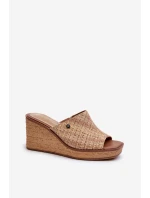 Dámské pantofle na podpatku model 21659185 Beige - SERGIO LEONE