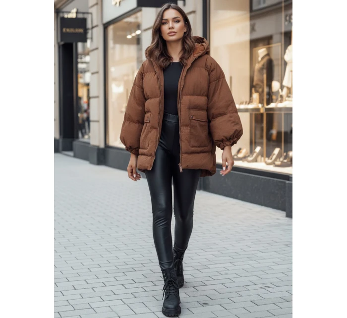 Dámská prošívaná bunda s kapucí camel Dstreet model 21995462 - FashionStreet Dámská prošívaná bunda s kapucí camel Dstreet model 21995462 - FashionStreet