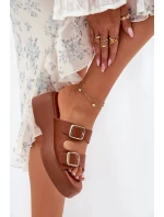 Dámské Pantofle Na Klínku A Platformě S Přezkami Camel Nitarelia Dámské Pantofle Na Klínku A Platformě S Přezkami Camel Nitarelia