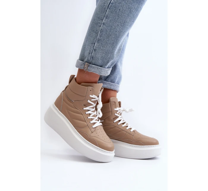 model 21647195 Dámské Kožené Sportovní Boty na Platformě Beige - Zazoo model 21647195 Dámské Kožené Sportovní Boty na Platformě Beige - Zazoo