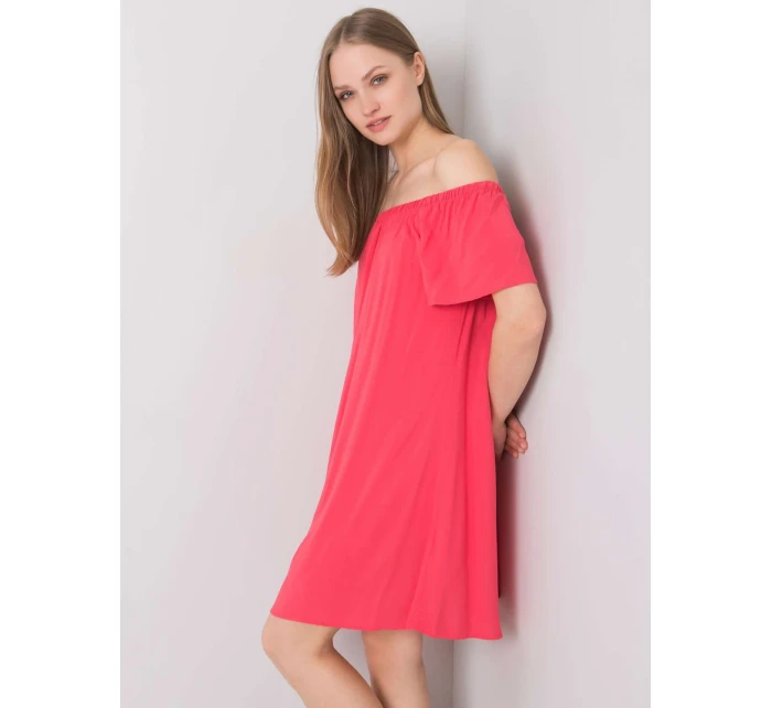 Sukienka model 20278618 koralowy - FPrice Sukienka model 20278618 koralowy - FPrice